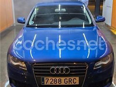 Usado Audi A4 136 CV (100 kW) 2009 Azul Berlina