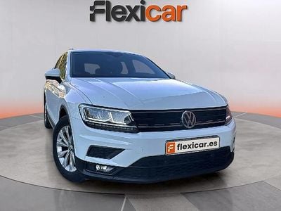 Usado VW Tiguan Edition 125 CV (91 kW) 2018 Blanco SUV