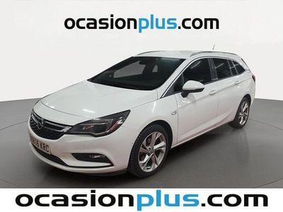 Usado Opel Astra Dynamic 125 CV (91 kW) 2018 Blanco Familiar
