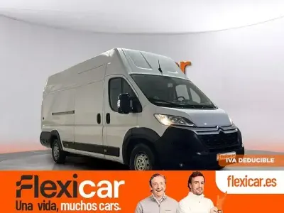 Begagnad Citroën Jumper 140 HK (102 kW) 2021 Vit Minibuss