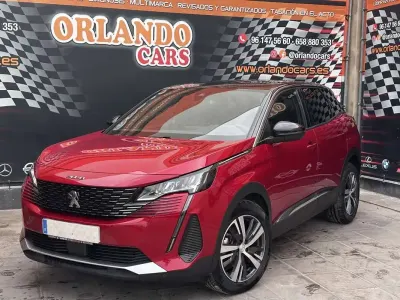Usado Peugeot 3008 Allure 131 CV (96 kW) 2023 Rojo SUV