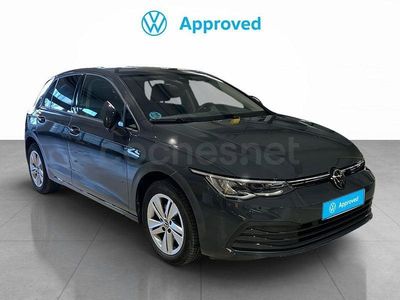 Usado VW Golf VIII Life 110 CV (80 kW) 2022 Gris / plata Berlina