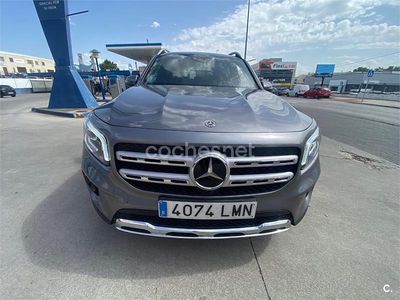 Gris / plata Usado 2021 Mercedes GLB200 SUV | 30.000 € (Un poco caro)