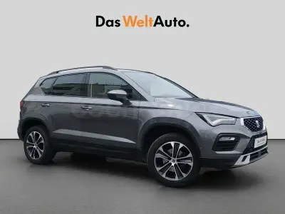 Usado Seat Ateca Style 150 CV (110 kW) 2022 Gris / plata SUV