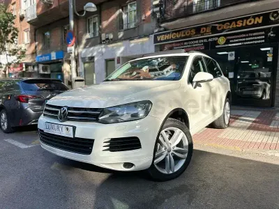 Usado VW Touareg 240 CV (176 kW) 2011 Blanco SUV