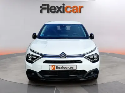 Begagnad Citroën C4 Feel 131 HK (96 kW) 2022 Vit Halvkombi