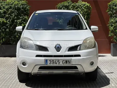 Usado Renault Koleos Expression 150 CV (110 kW) 2010 Blanco SUV