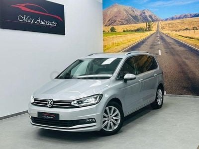 Usado VW Touran Sportline 190 CV (139 kW) 2019 Gris / plata Monovolumen