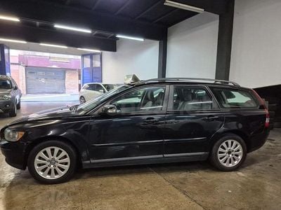 Usado Volvo V50 Kinetic 136 CV (100 kW) 2007 Negro Familiar