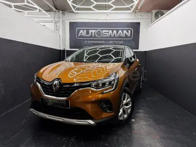 Usado Renault Captur Zen 140 CV (102 kW) 2021 Naranja SUV