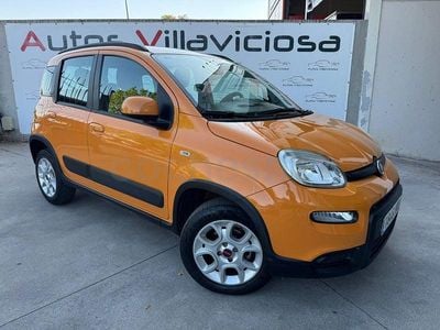Usado Fiat Panda Trekking 75 CV (55 kW) 2013 Naranja Utilitario
