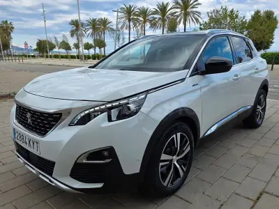 Usado Peugeot 3008 GT-line 130 CV (95 kW) 2019 Blanco SUV