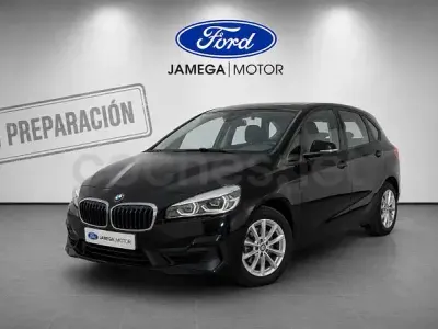 Usado BMW 225 Active Tourer iPerformance 220 CV (161 kW) 2021 Negro Monovolumen