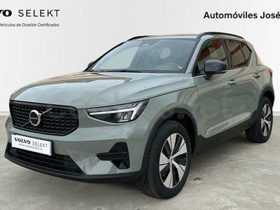 Usado Volvo XC40 Plus 163 CV (119 kW) 2024 Verde SUV