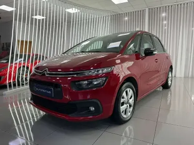 Usado Citroën C4 Live 120 CV (88 kW) 2018 Rojo Monovolumen