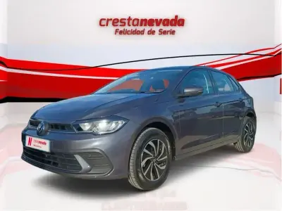 Käytetty VW Polo Life 95 HP (69 kW) 2022 Viistoperä