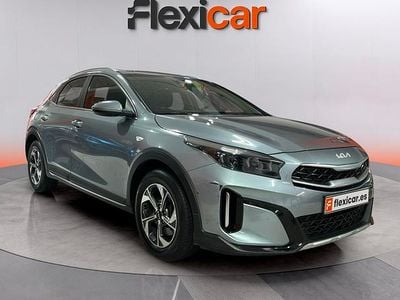 Usado Kia XCeed 160 CV (117 kW) 2023 Gris SUV