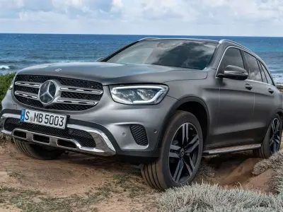 Usado Mercedes GLC200 163 CV (119 kW) 2022 Negro SUV
