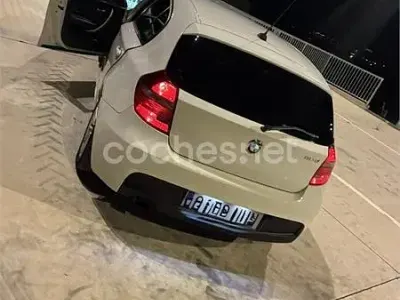 Usado BMW 118 Sport Line 143 CV (105 kW) 2010 Blanco Utilitario