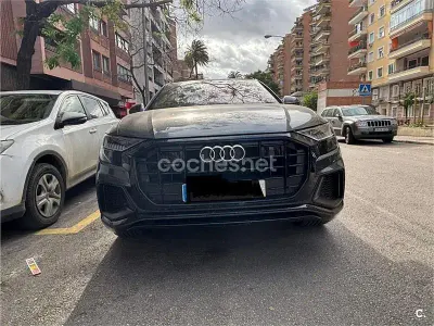 Begagnad Audi Q8