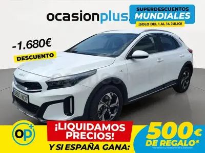 Usado Kia XCeed 100 CV (73 kW) 2025 Blanco SUV