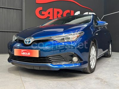 Toyota Auris Hybrid