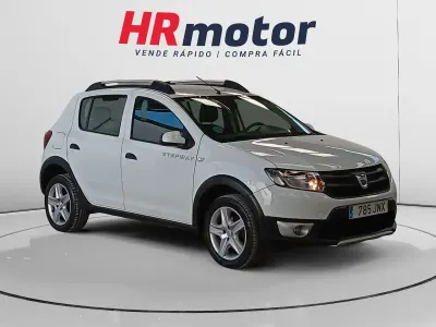 Occasion Dacia Sandero Stepway 90 PK (66 kW) 2016 Zwart