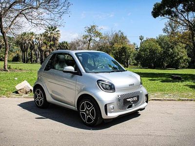 Usado Smart ForTwo Electric Drive Prime 60 kW (82 CV) 2023 Azul Descapotable