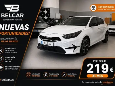 Usado Kia Ceed Style 100 CV (73 kW) 2025 Blanco Utilitario