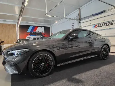 Usado Mercedes CLE200 204 CV (150 kW) 2025 Gris / plata Coupe