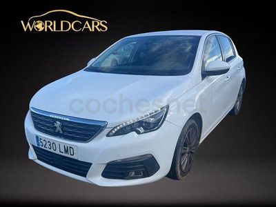 Usado Peugeot 308 Allure 130 CV (95 kW) 2021 Blanco Berlina