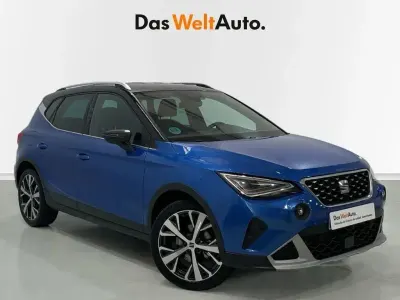 Usado Seat Arona Xperience 110 CV (80 kW) 2022 Azul SUV