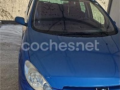 Usado Peugeot 307 110 CV (80 kW) 2004 Azul Familiar