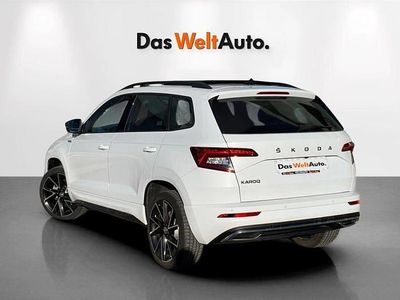 Usado Skoda Karoq SportLine 150 CV (110 kW) 2021 Blanco SUV