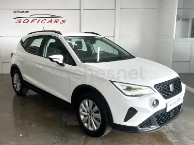 Usado Seat Arona Style 110 CV (80 kW) 2023 Blanco SUV