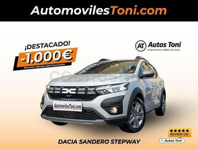 Usado Dacia Sandero Expression 91 CV (66 kW) 2023 Gris / plata Berlina