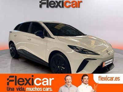Usado MG MG5 EV 125 kW (170 CV) 2023 Blanco Familiar