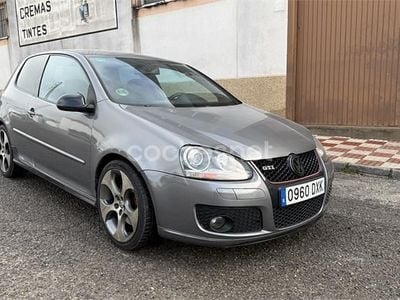 VW Golf V