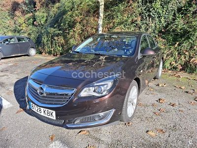 Usado Opel Insignia Business 136 CV (100 kW) 2017 Marrón Berlina