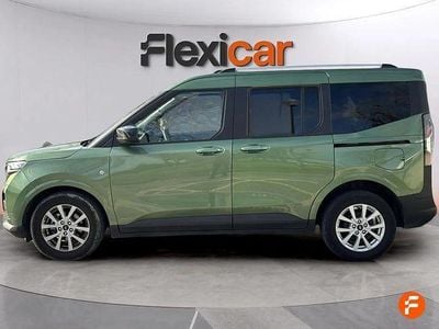 Usado Ford Tourneo Courier Titanium 125 CV (91 kW) 2024 Verde Monovolumen