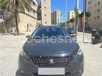 Usado Peugeot 2008 GT-line 110 CV (80 kW) 2018 Negro SUV