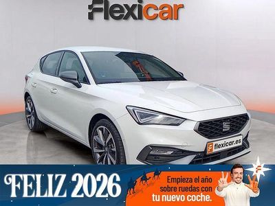 Blanco Usado 2024 Seat Leon FR Berlina | 23.990 € (Precio justo)