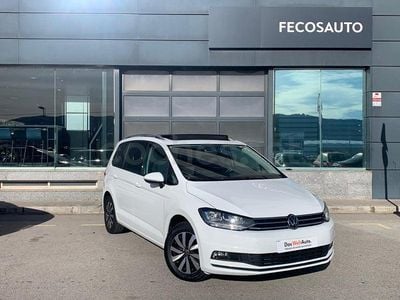 Usado VW Touran Advance 122 CV (89 kW) 2022 Blanco Monovolumen