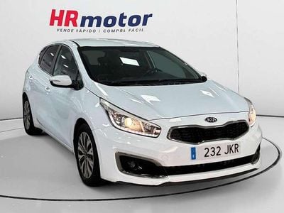 Blanco Usado 2015 Kia Pride Utilitario | 9840 €