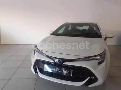 Blanco Usado 2021 Toyota Corolla Active Berlina | 22.360 € (Precio justo)