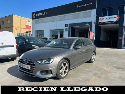 Usado Audi A4 Advanced 136 CV (100 kW) 2021 Gris Familiar