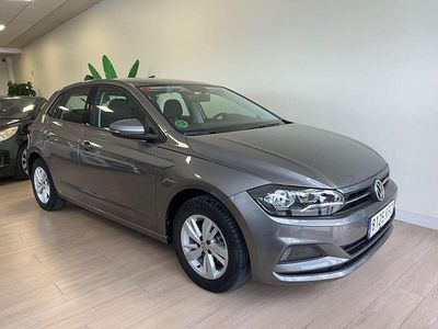 Usado VW Polo Advance 80 CV (58 kW) 2018 Gris Utilitario