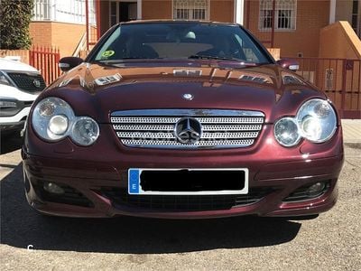 Käytetty Mercedes C220 Sport Edition 150 HP (110 kW) 2006 Punainen Sedan