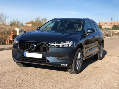 Usado Volvo XC60 Momentum 190 CV (139 kW) 2018 Azul SUV