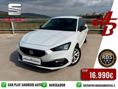 Usado Seat Leon Style 116 CV (85 kW) 2021 Blanco Utilitario